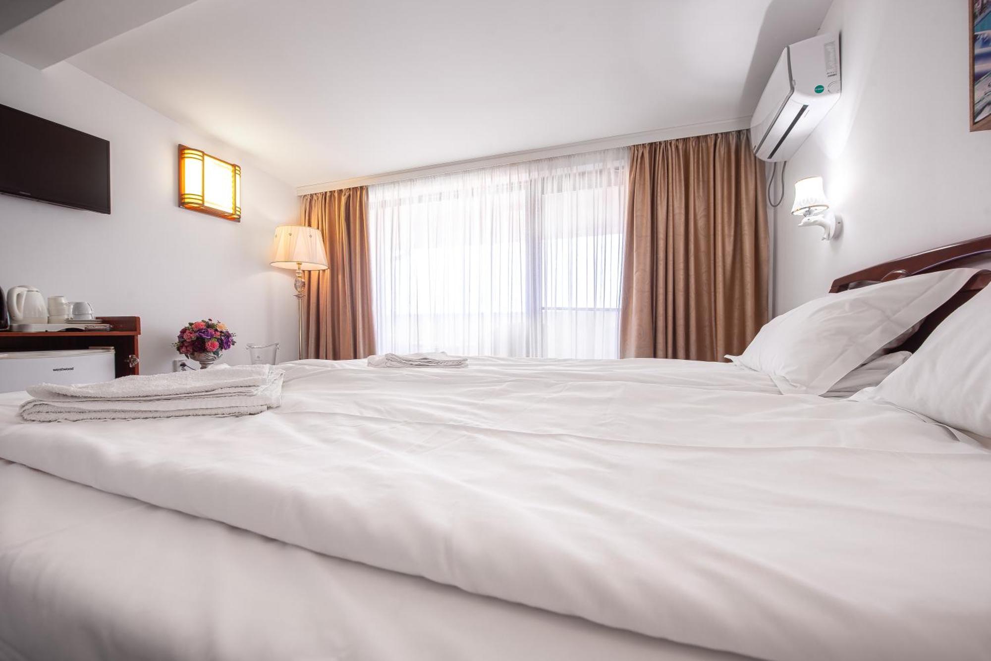 Sunrise Hotel Venus Kültér fotó