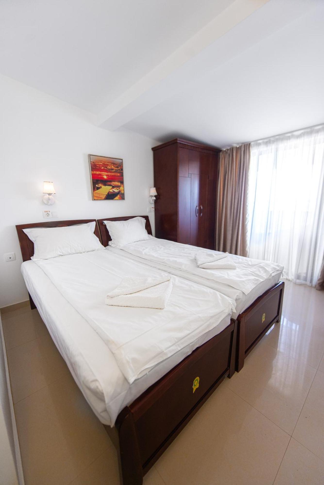 Sunrise Hotel Venus Kültér fotó